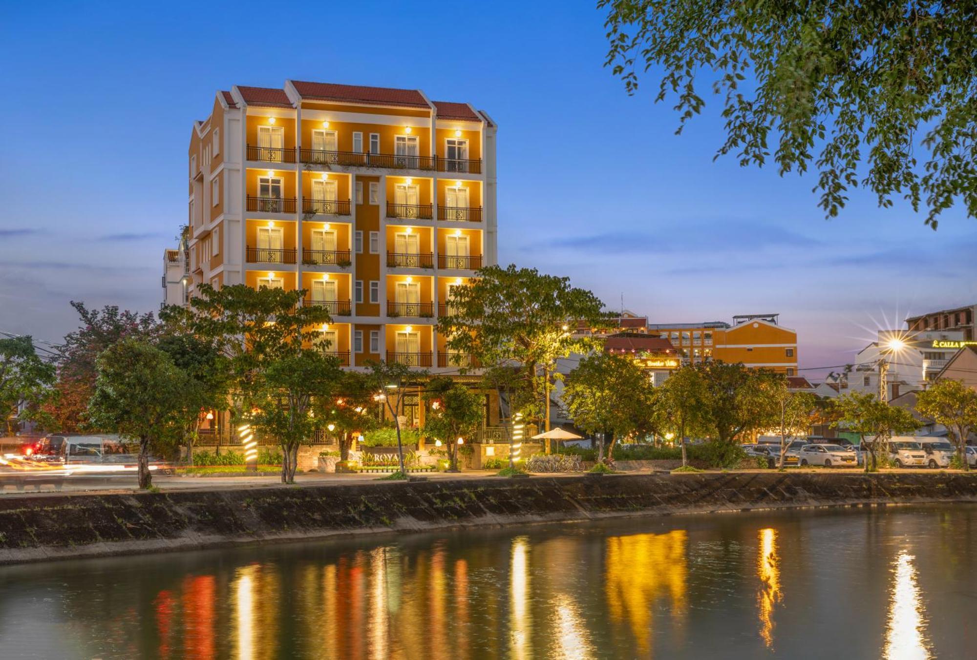 Royal Riverside Hoi An Hotel & Spa Zewnętrze zdjęcie