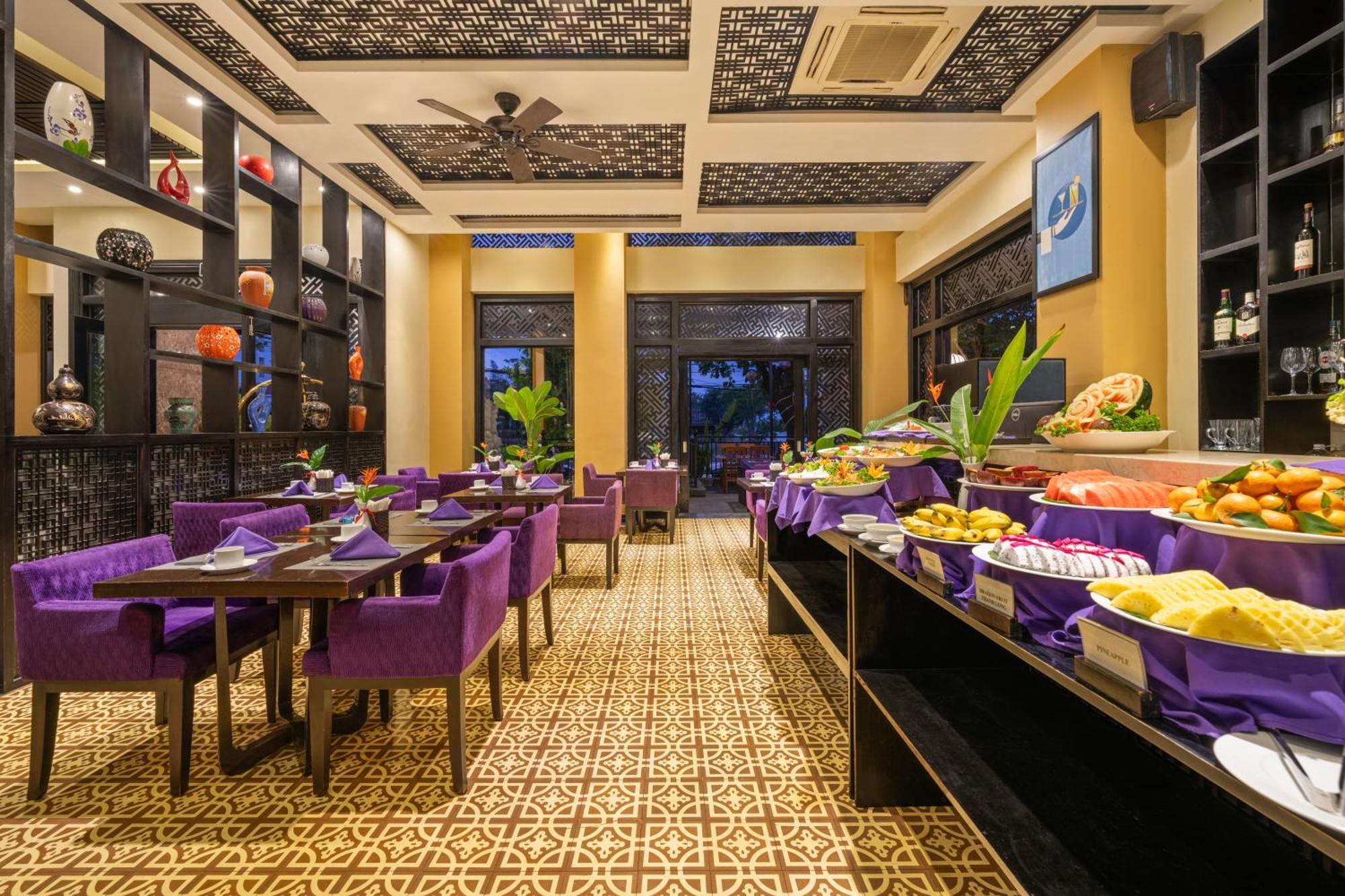 Royal Riverside Hoi An Hotel & Spa Zewnętrze zdjęcie