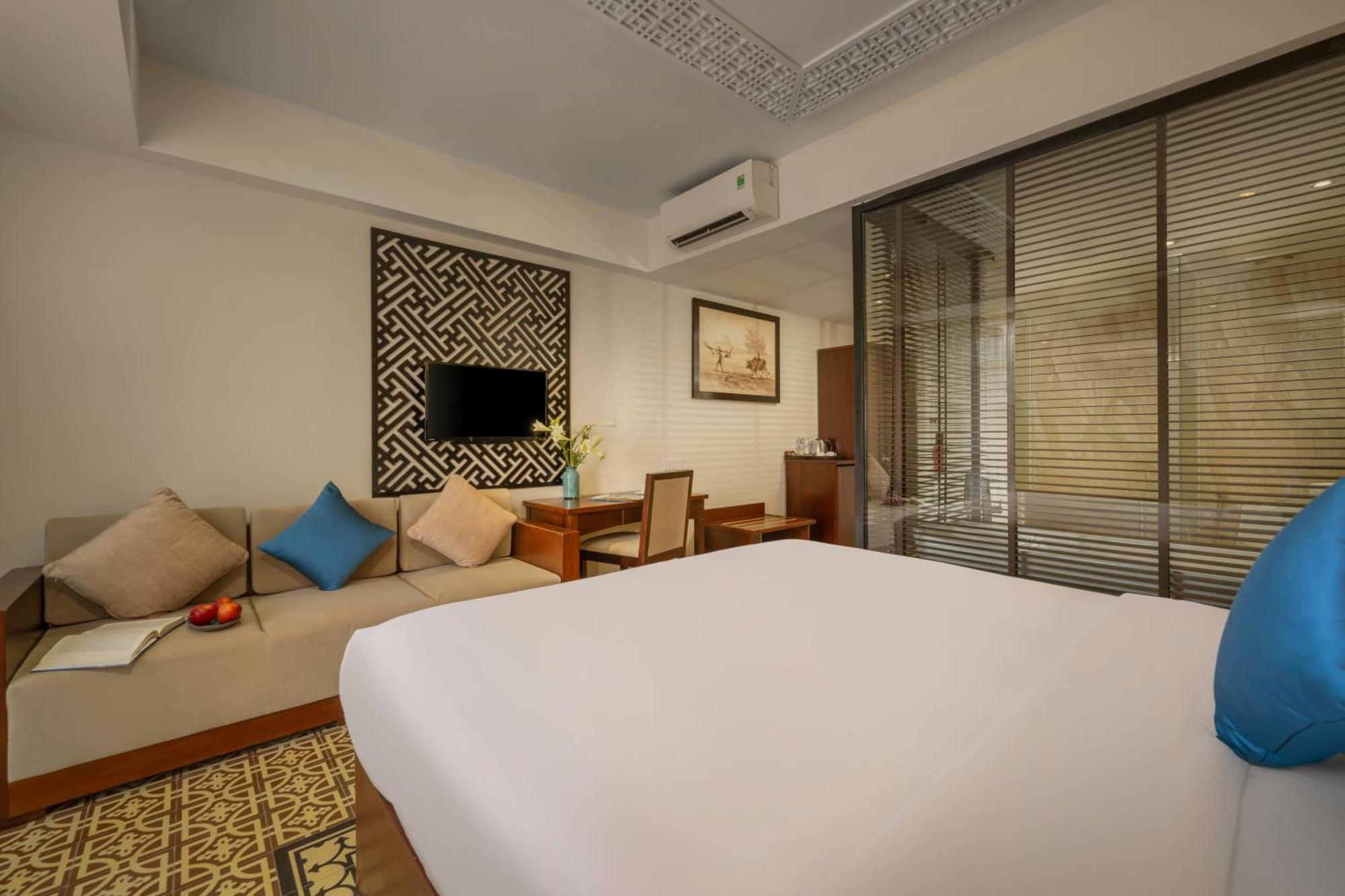 Royal Riverside Hoi An Hotel & Spa Zewnętrze zdjęcie